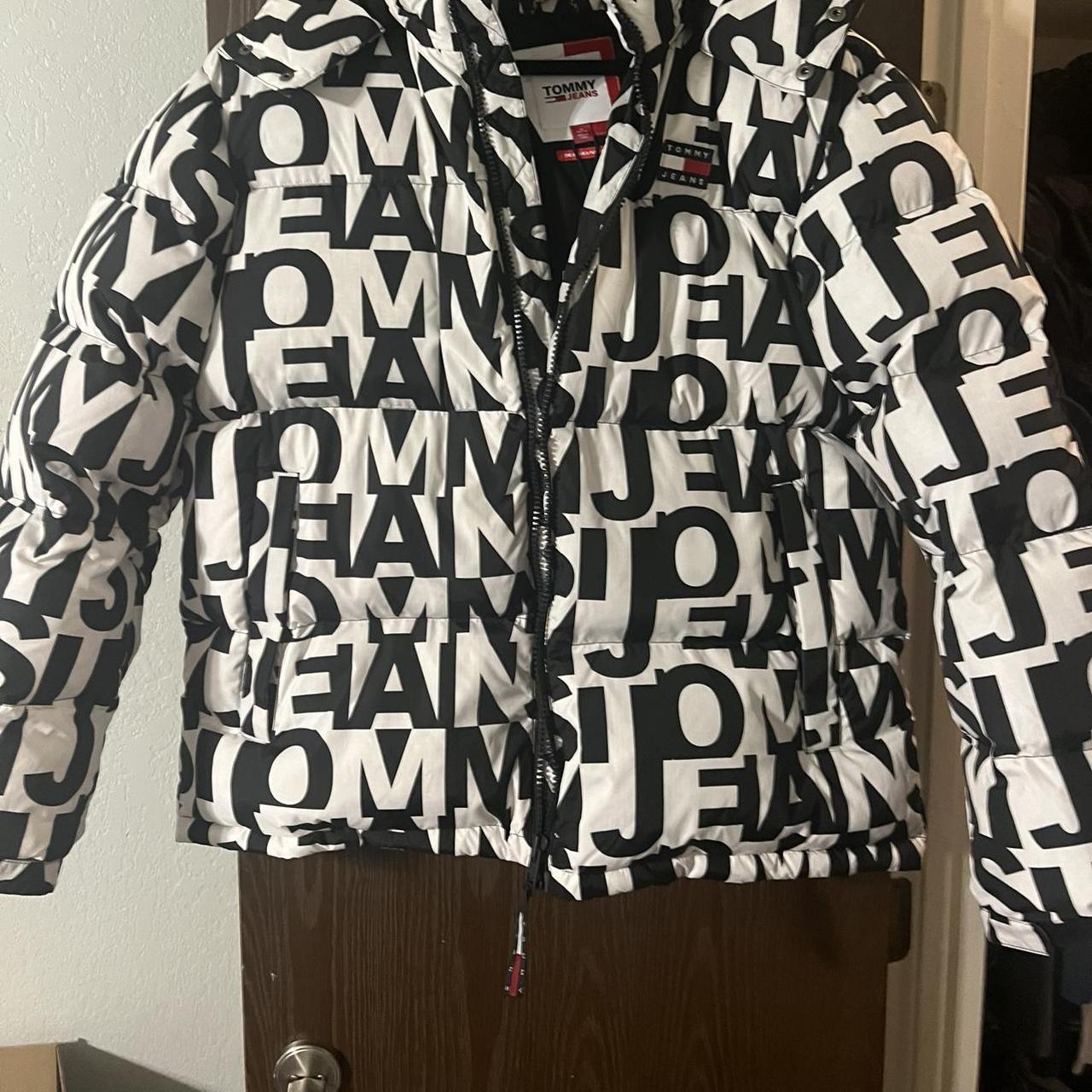 Tommy hilfiger black hotsell and white jacket