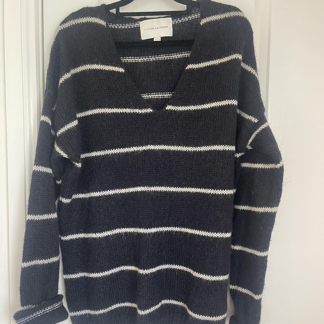 Viktoria and Woods Jumper Great condition Size 1 - Depop