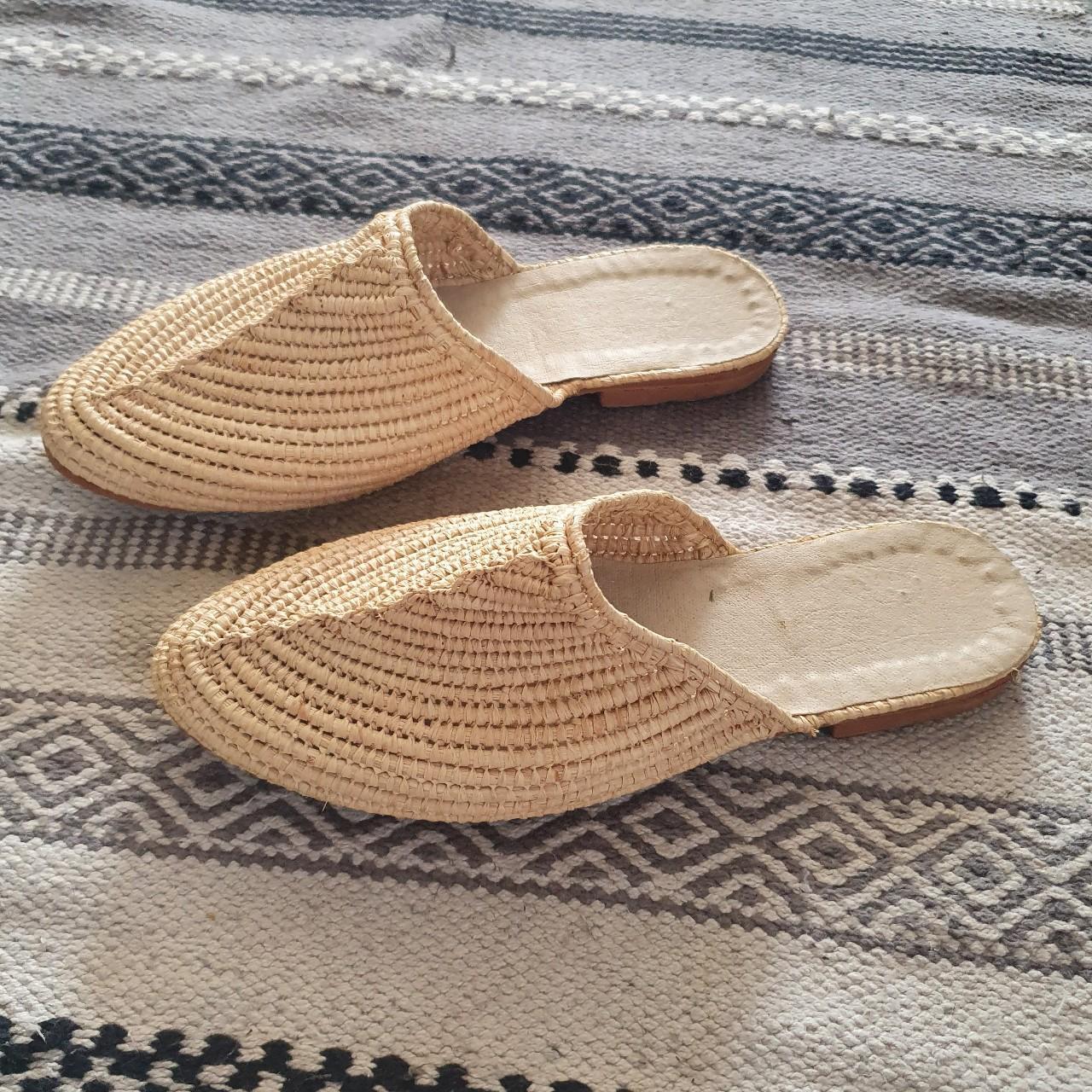 Raffia sliders Gorgeous raffia sliders Rubber... - Depop