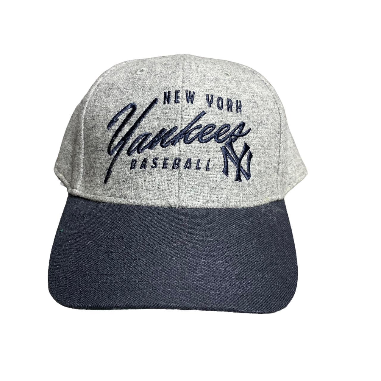 Leather and wool New York Yankees BLACK and gold Hat - Depop