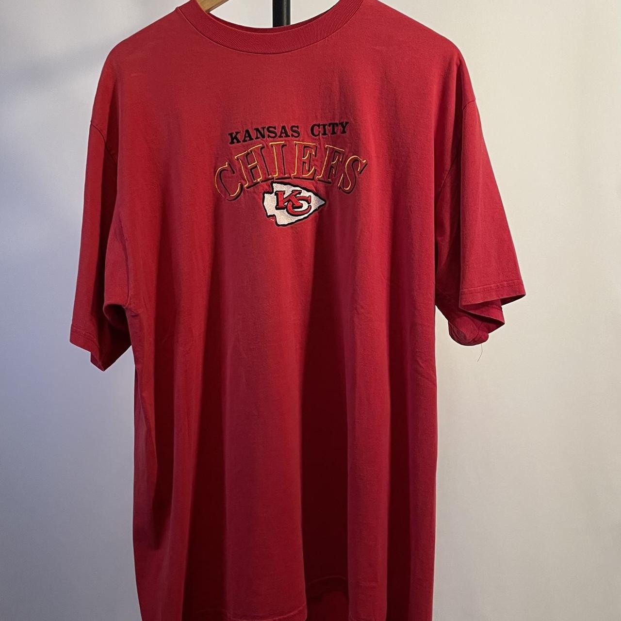 FREE SHIPPING‼️ 2000 Kansas City Chiefs Tony - Depop