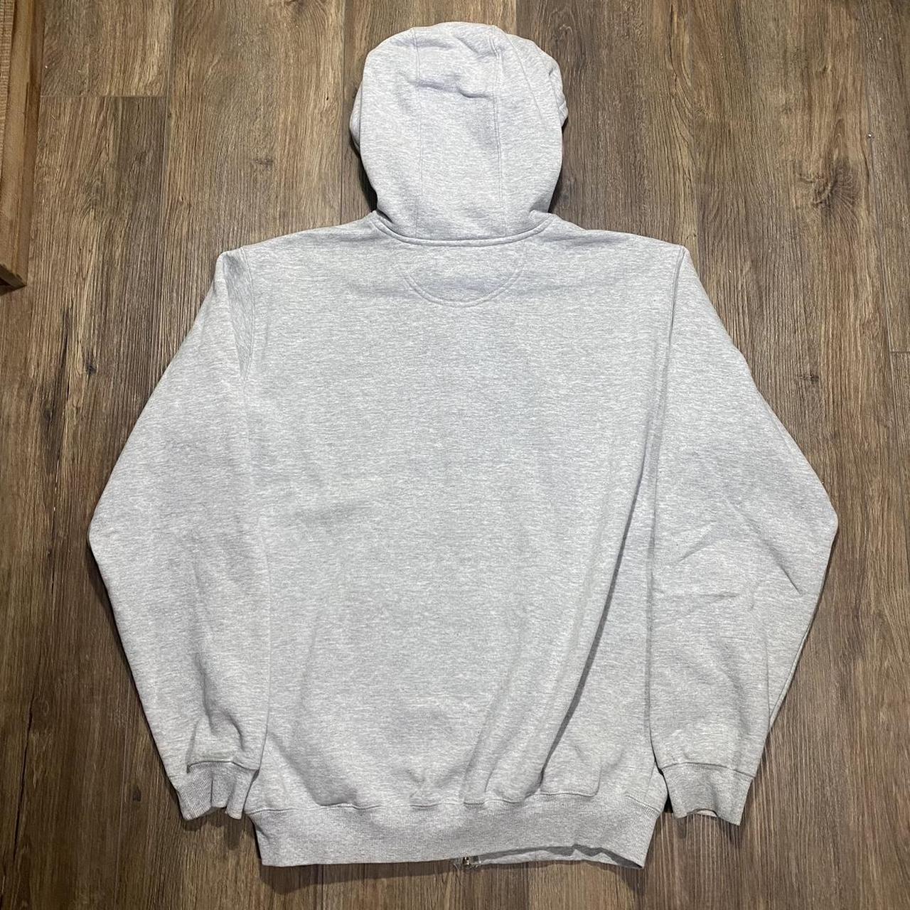 Carhartt Men's Hoodie | Depop