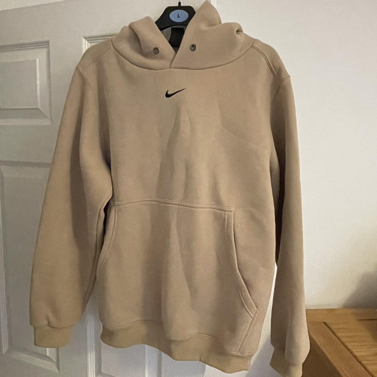 Travis scott best sale tan nike hoodie