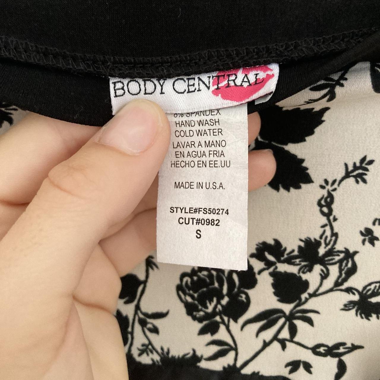 Body Central Women's Skirt Depop
