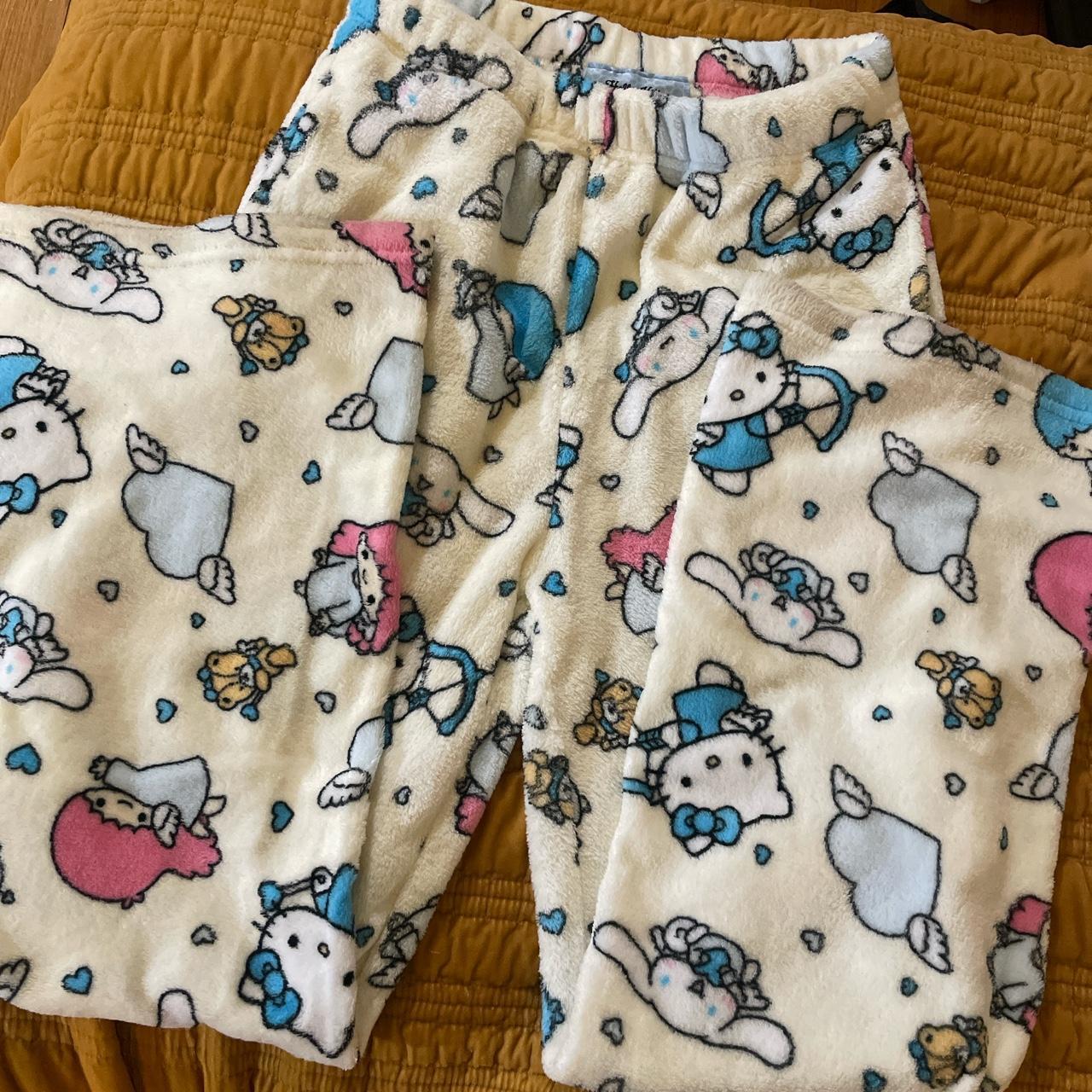 Hello Kitty x forever 21 pajama pants These are... - Depop