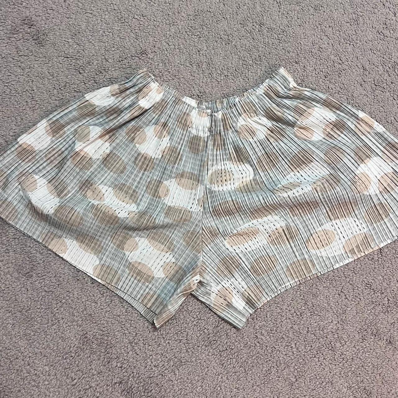 Issey Miyake Women's Shorts - Multi/Brown - 5 – i… - image 2