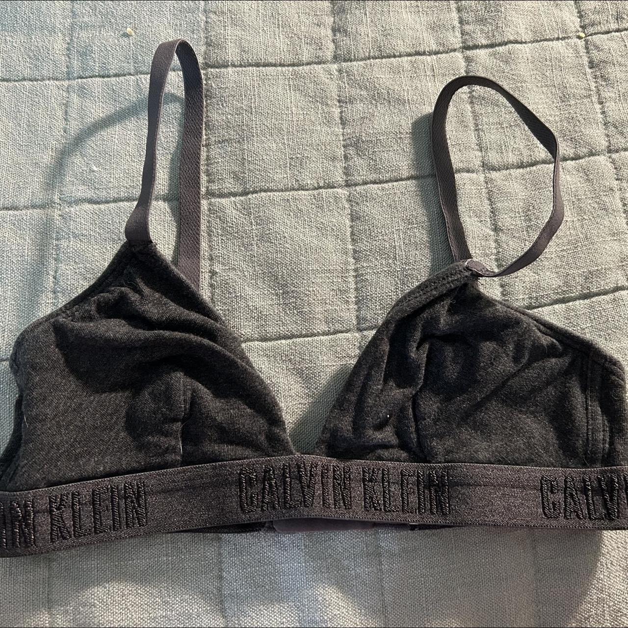 calvin klein bra/bralette size small Depop