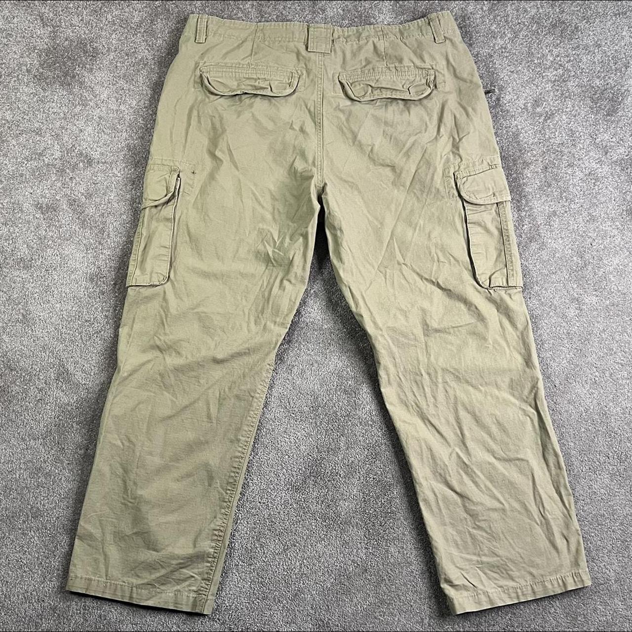 Vintage baggy cargo pants. Men's size 38x29 Super... - Depop