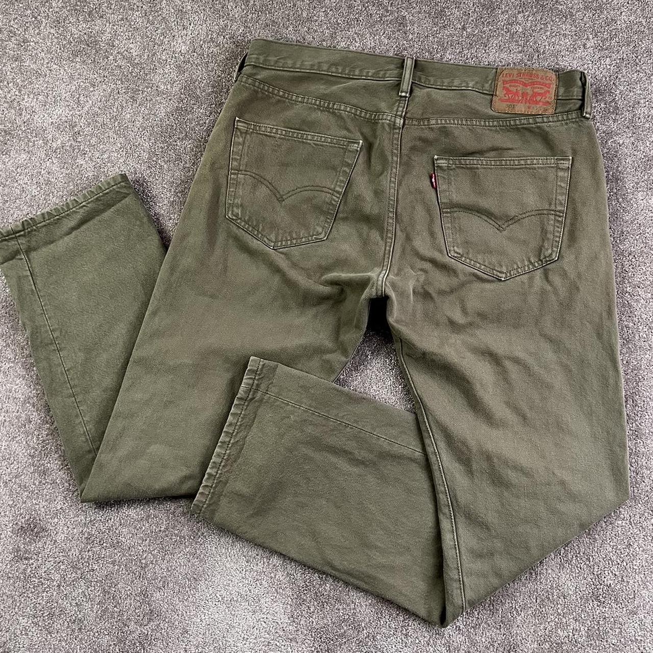 Levi's Men's Green and Khaki Jeans | Depop