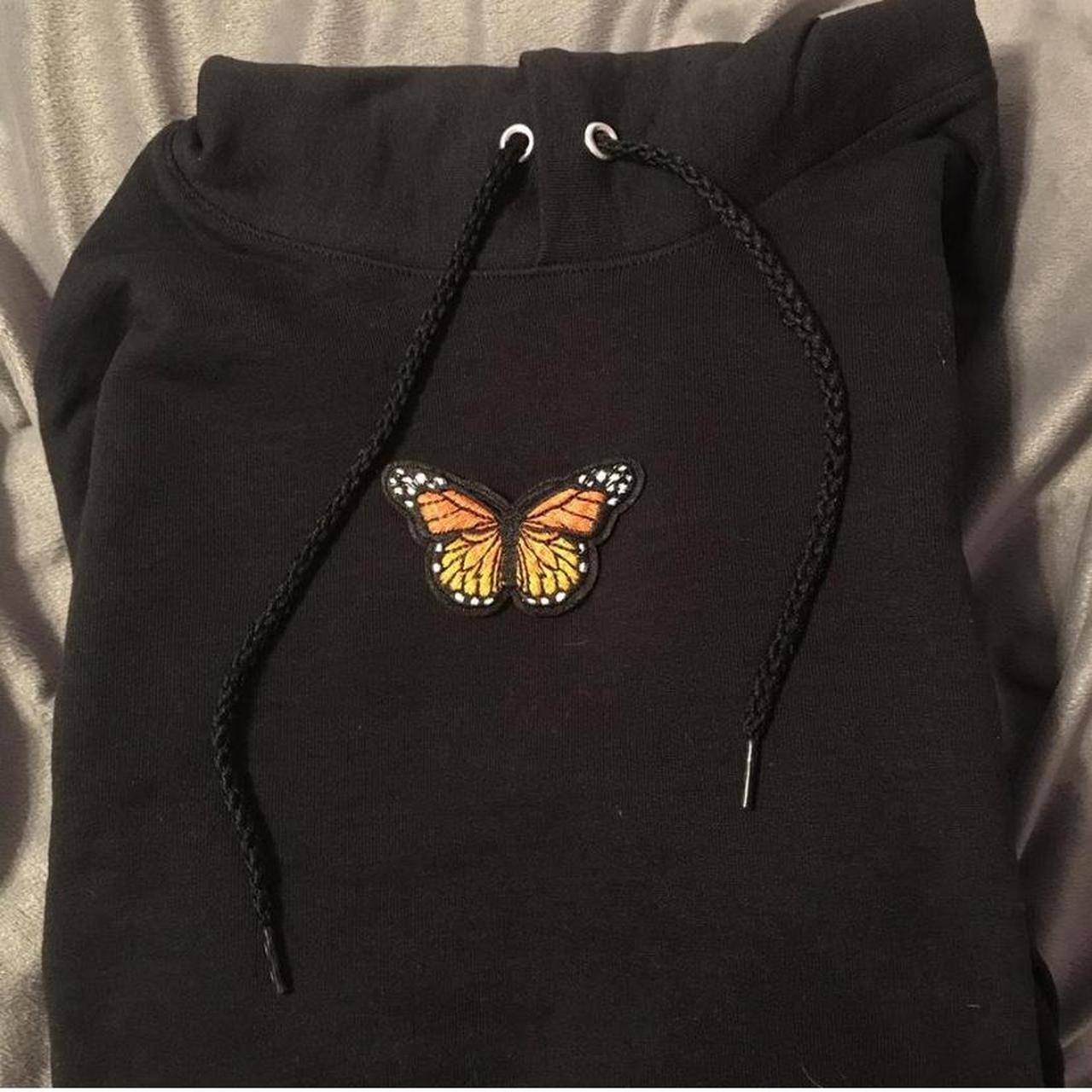 Brandy melville butterfly discount sweatshirt