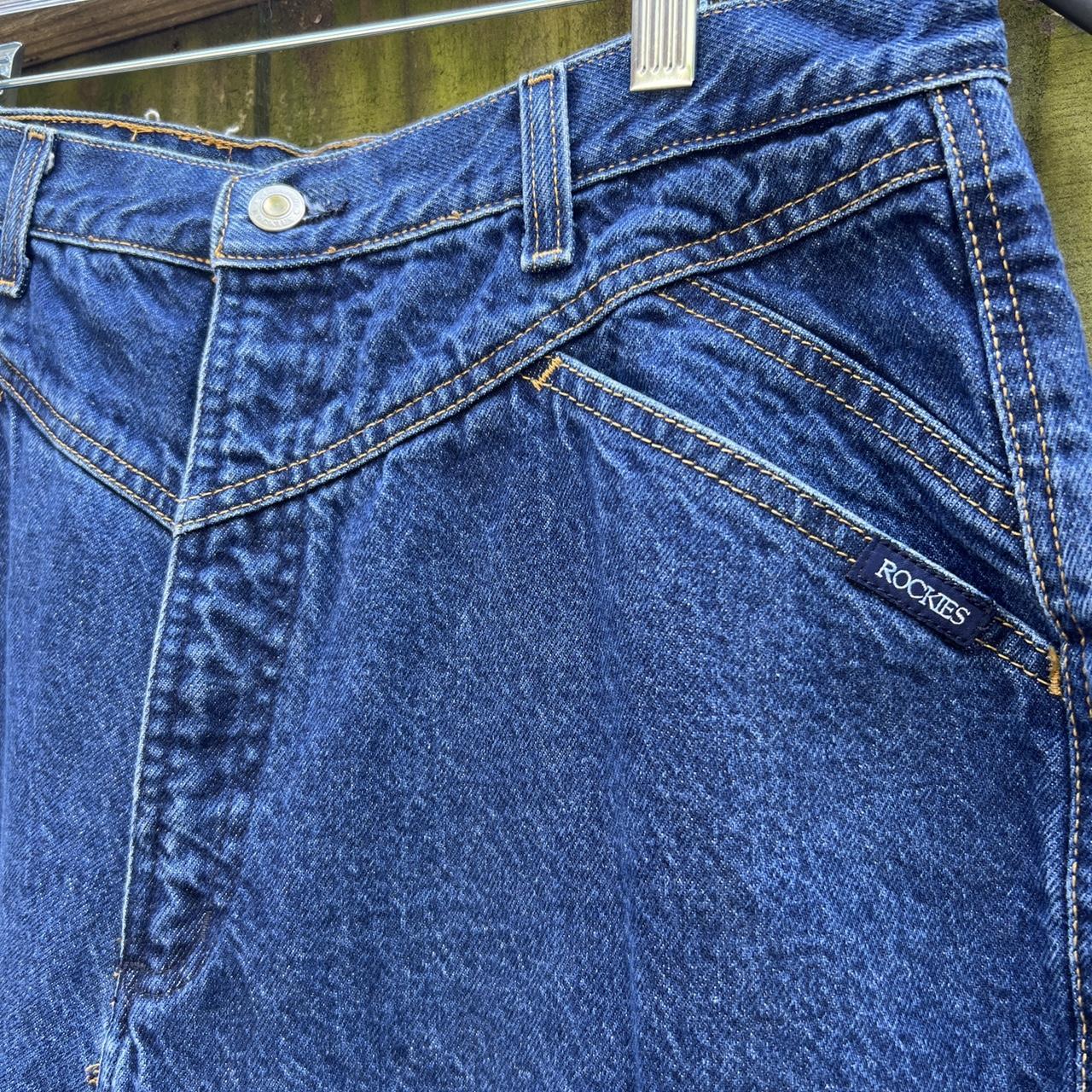 Rocky Mountain Women's Blue and Navy Jeans Depop