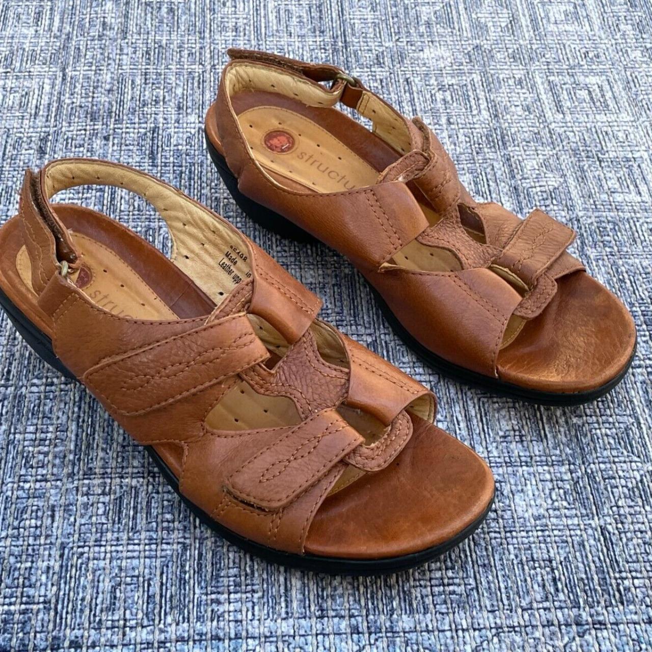 Structured clarks sandals sale