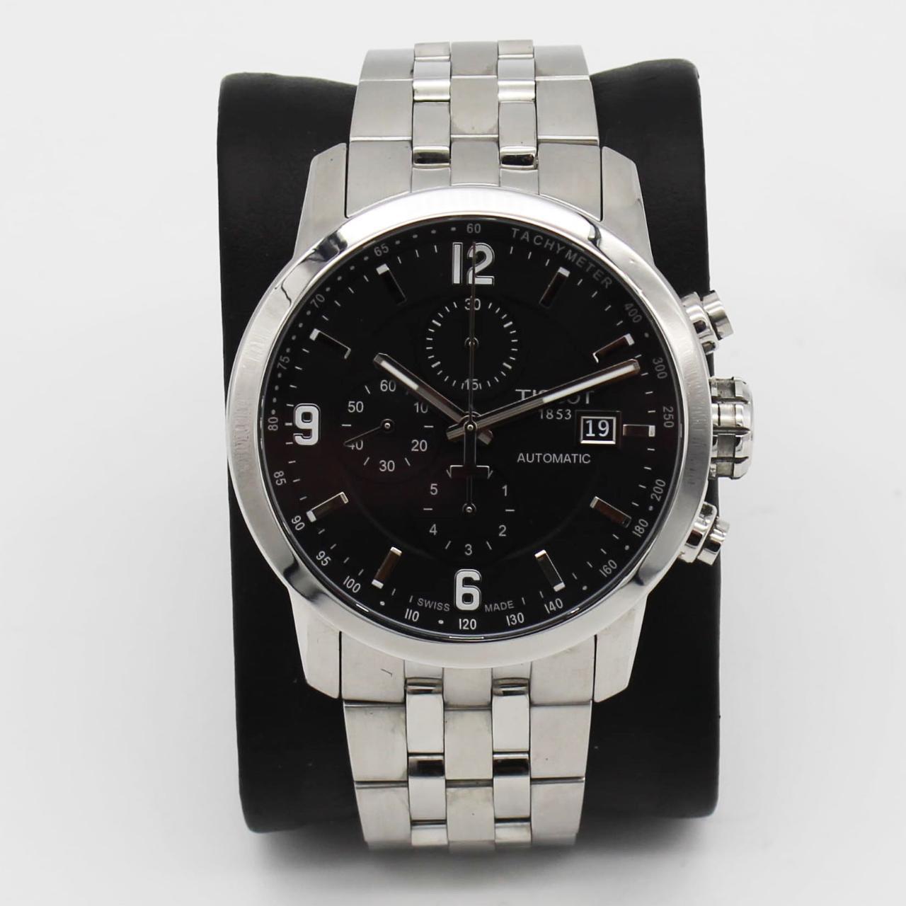 Tissot PRC 200 Watch is pre owned but in really