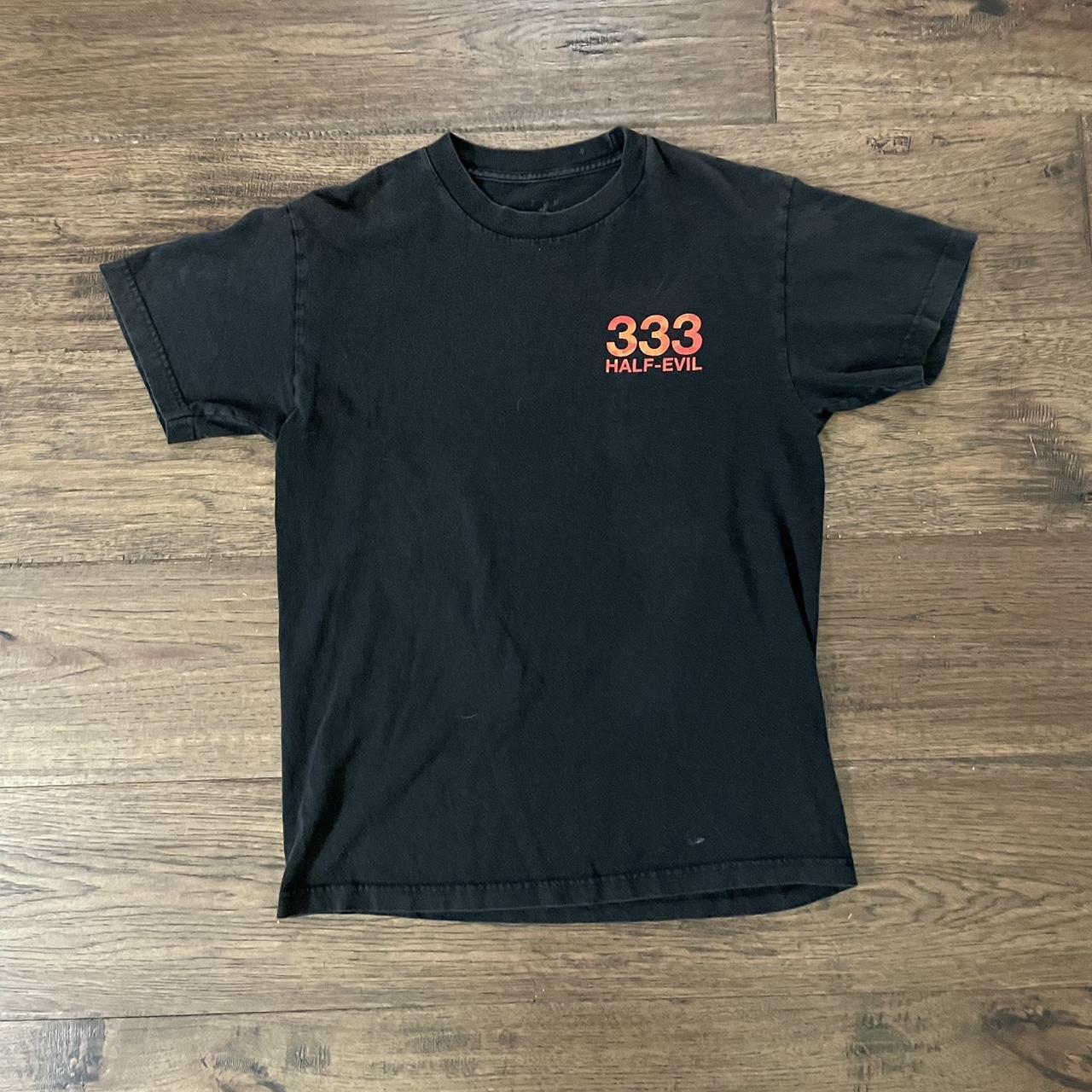 Carhartt Men's Black and Red T-shirt | Depop