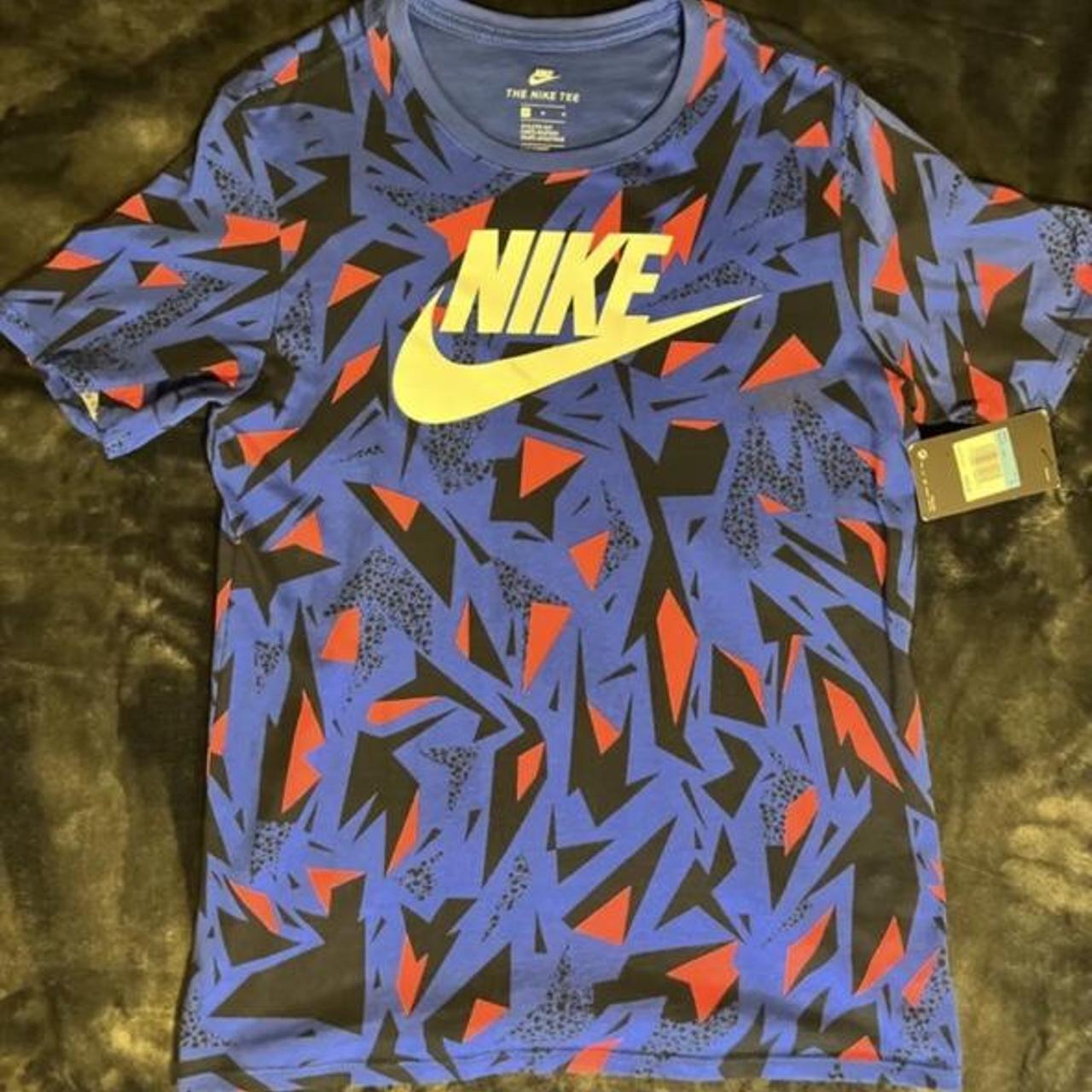 Nike 2025 geometric shirt