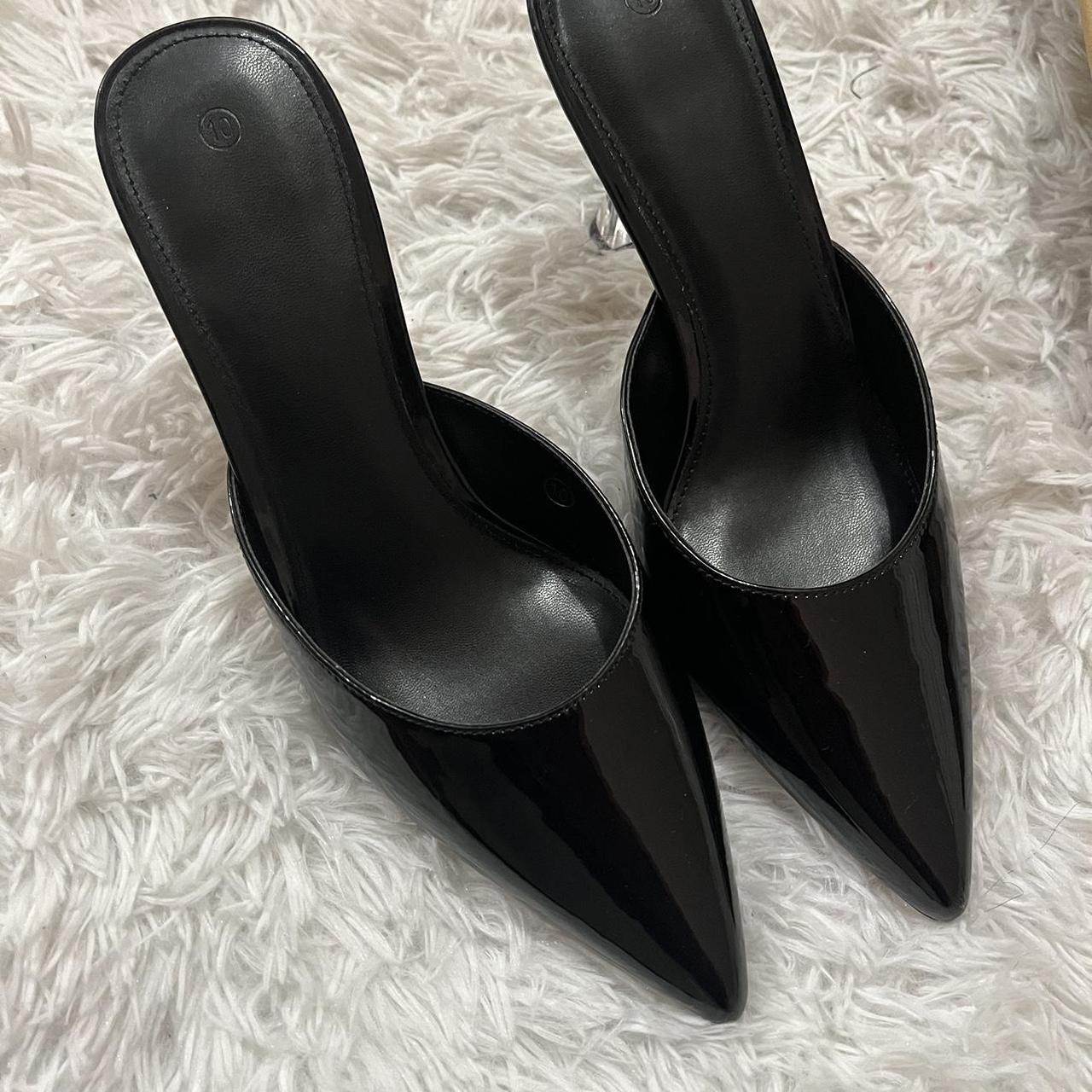 black mules