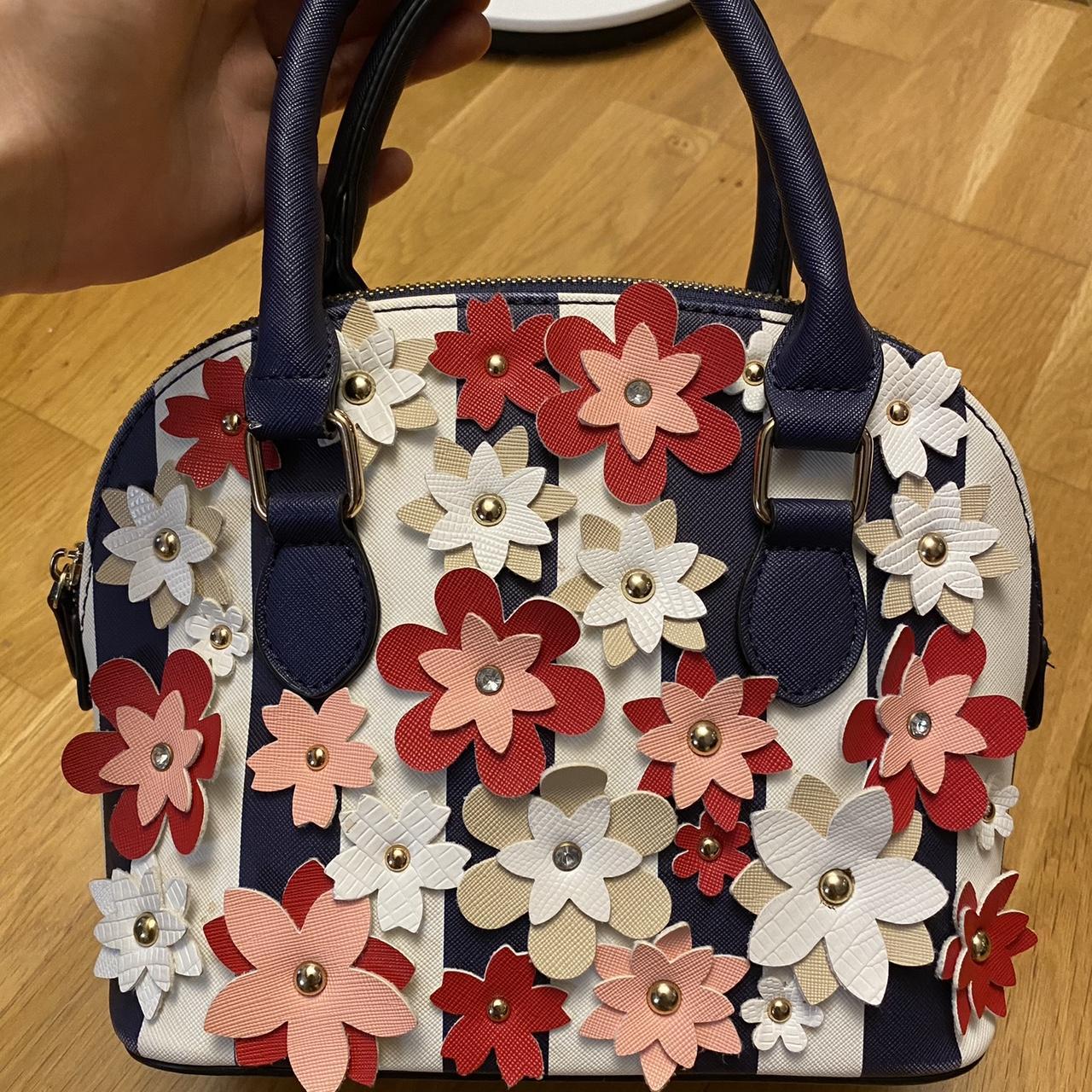 Aldo 3D flower cross body Handbag. Similar to... - Depop