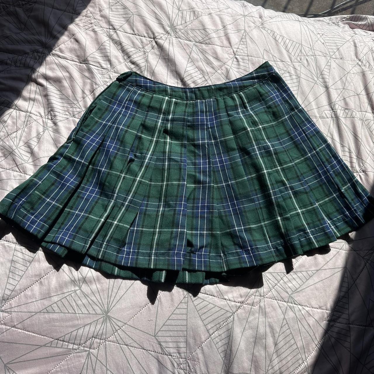 Green and blue plaid skirt hotsell