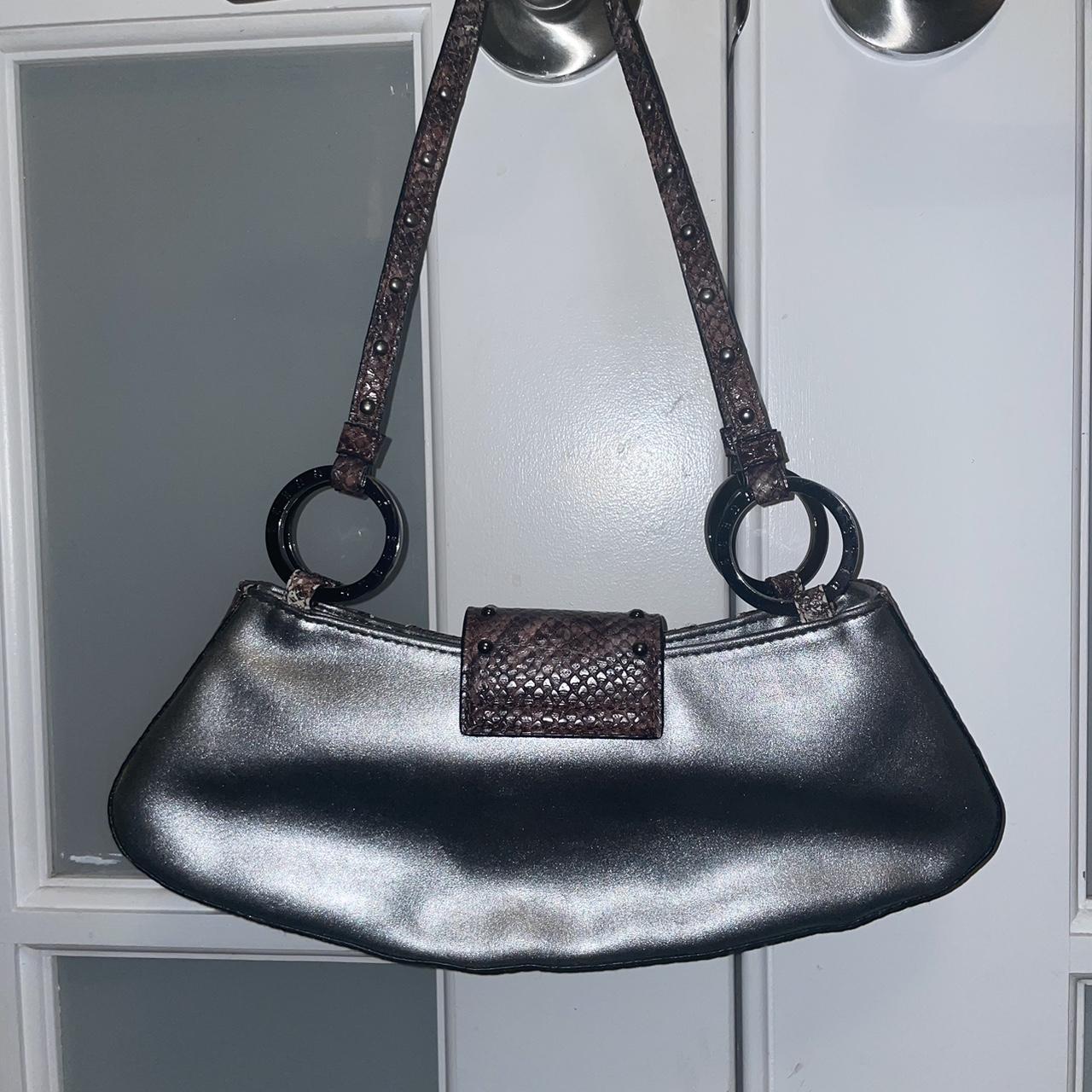 vintage GUESS Bags for Women - Vestiaire Collective