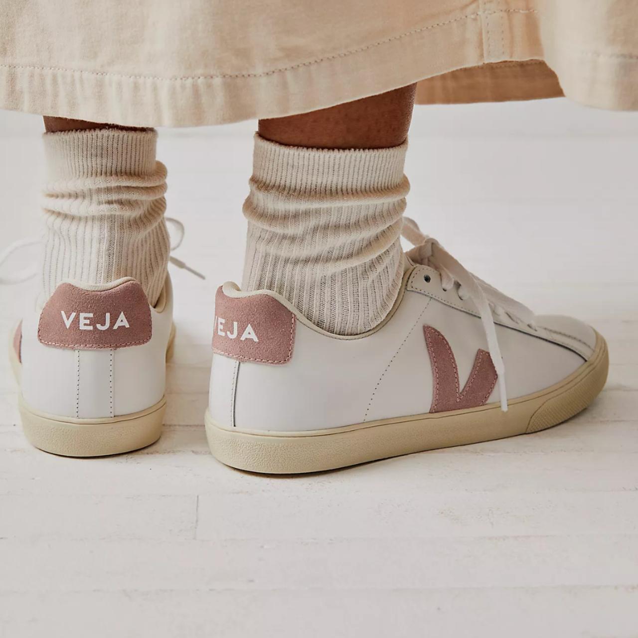 veja trainers womens pink