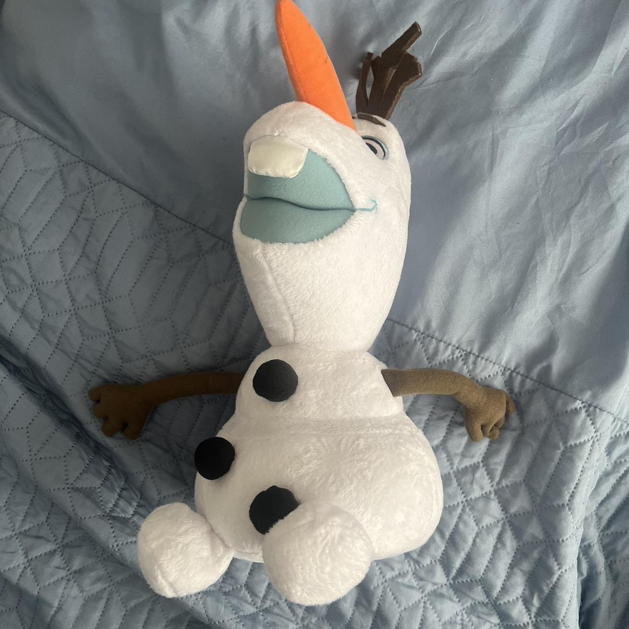 Olaf plush toy from Frozen Frozen Disney store. Depop