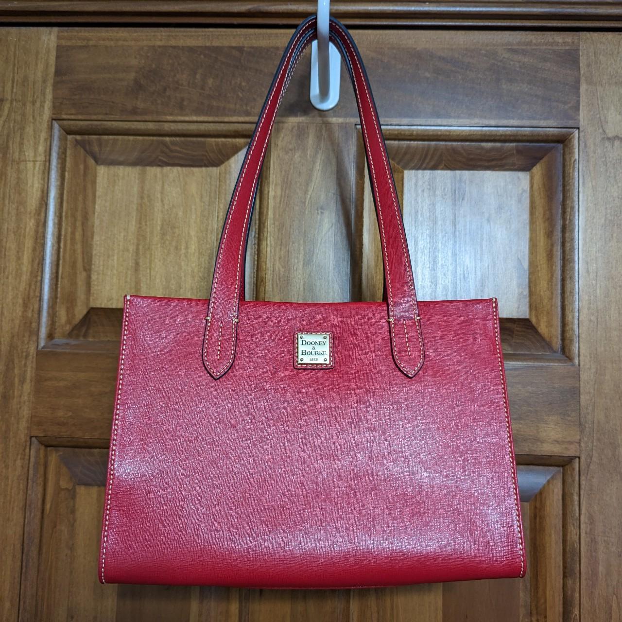 Dooney & Bourke, Bags, Like New Dooney Bourke Saffiano Leather Tote  Excellent Condition