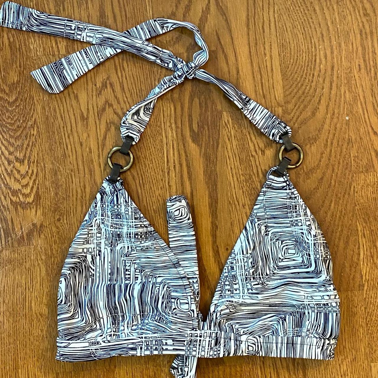 item listed by cleaningmyclosetxoxo