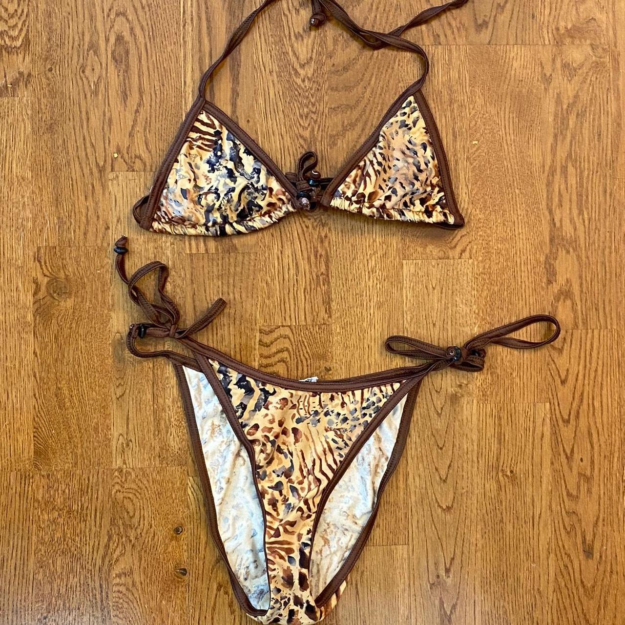 item listed by cleaningmyclosetxoxo