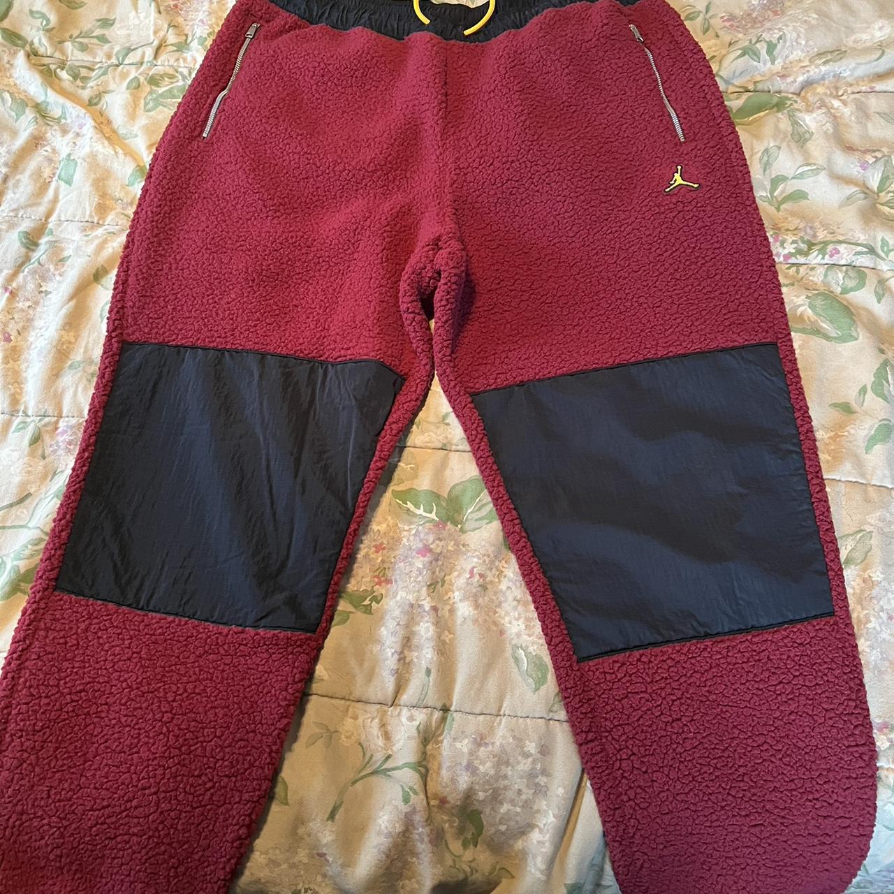 Jordan sherpa hot sale pants