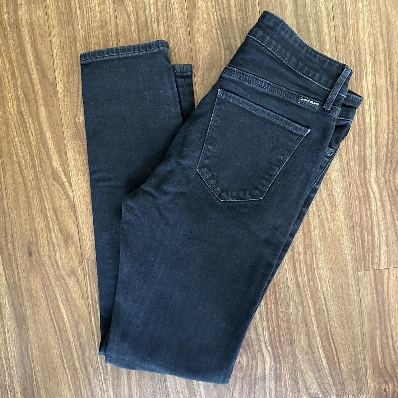 lucky brand skinny jeans size: 6/28 #luckybrand... - Depop