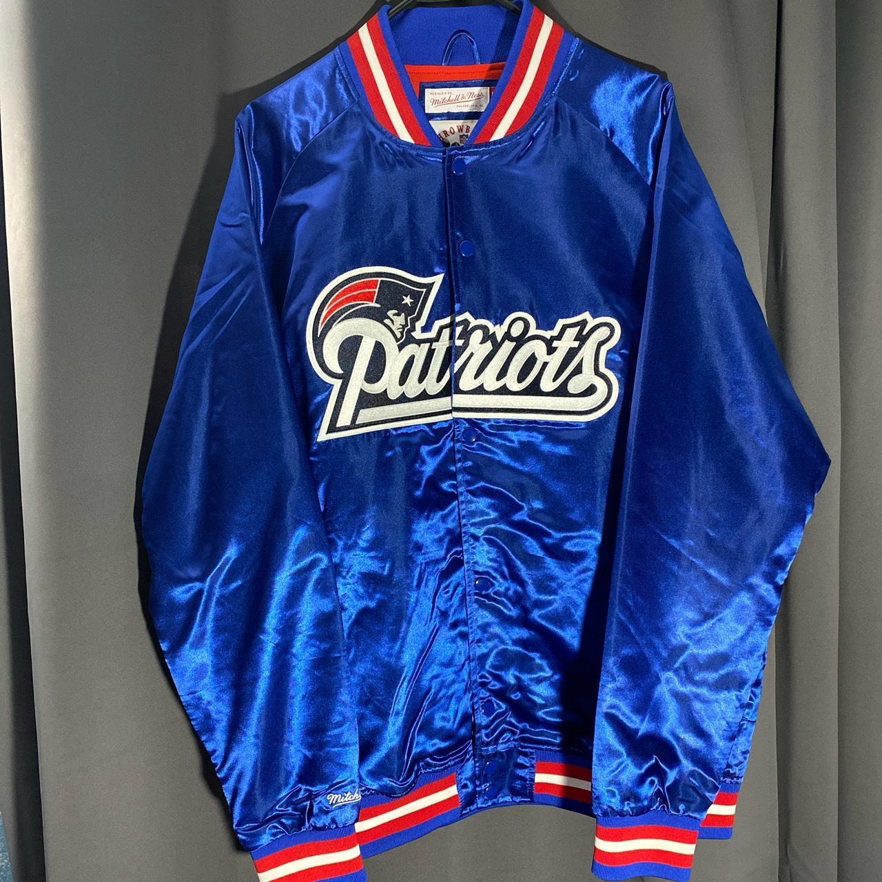 Vintage 90s New England Patriots NFL Gameday puffer - Depop