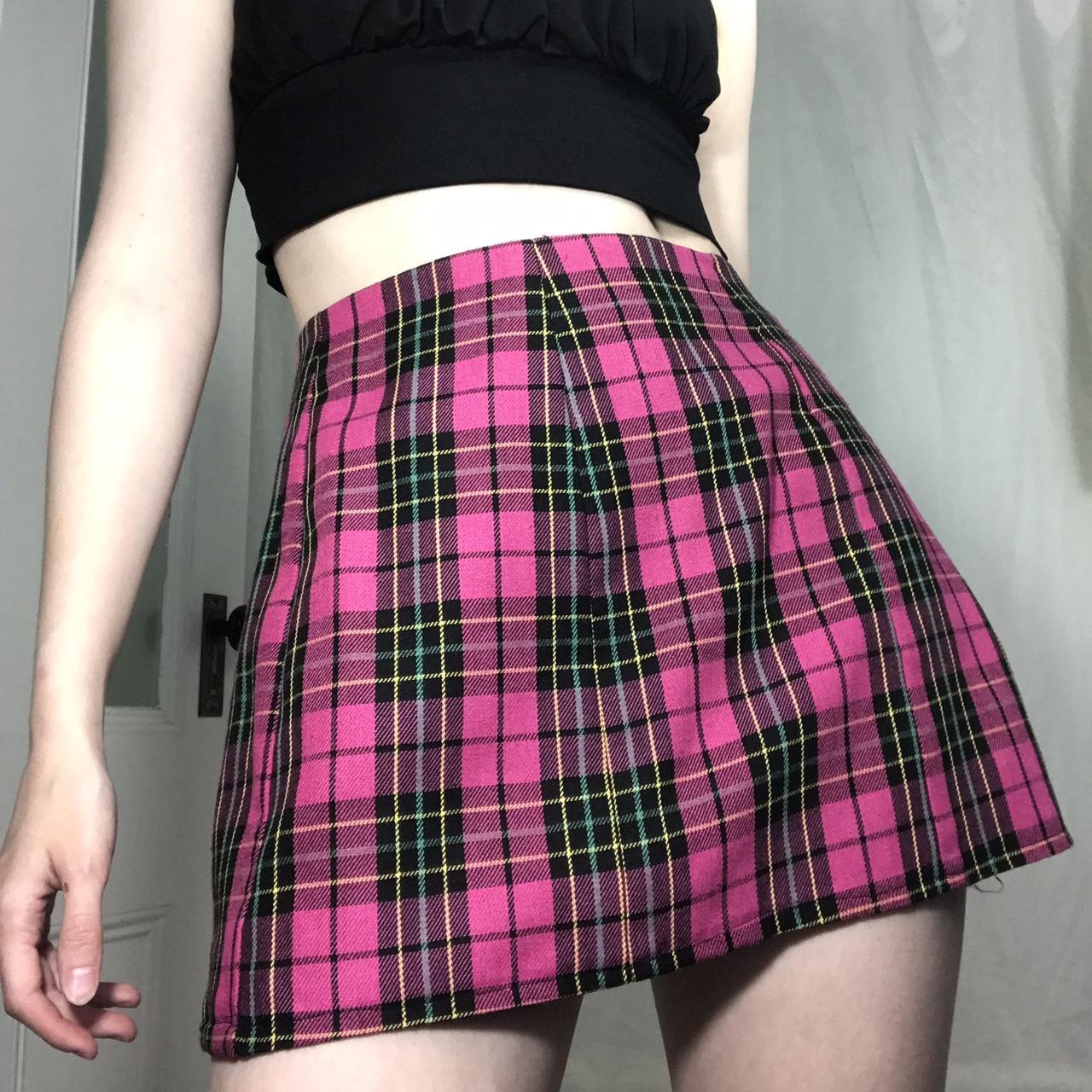 ⭐️ high waisted hot pink plaid mini skirt ⭐️ unsure... - Depop