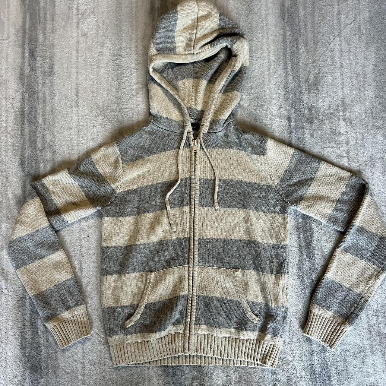 Brandy Melville Women's Cream and Grey Jacket Depop