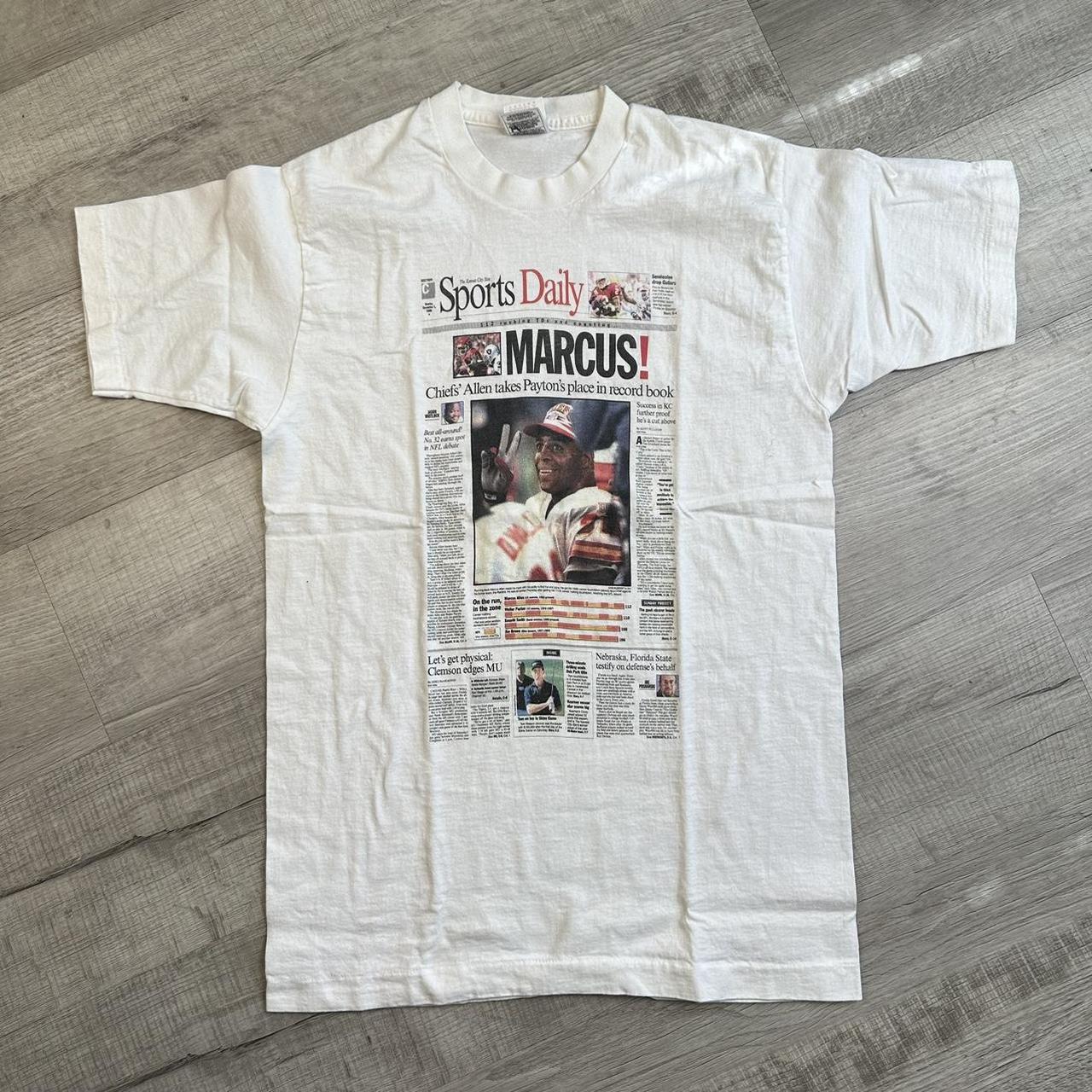 Vintage Thrashed Kansas City Chiefs NFL Single Stitch T-Shirt 