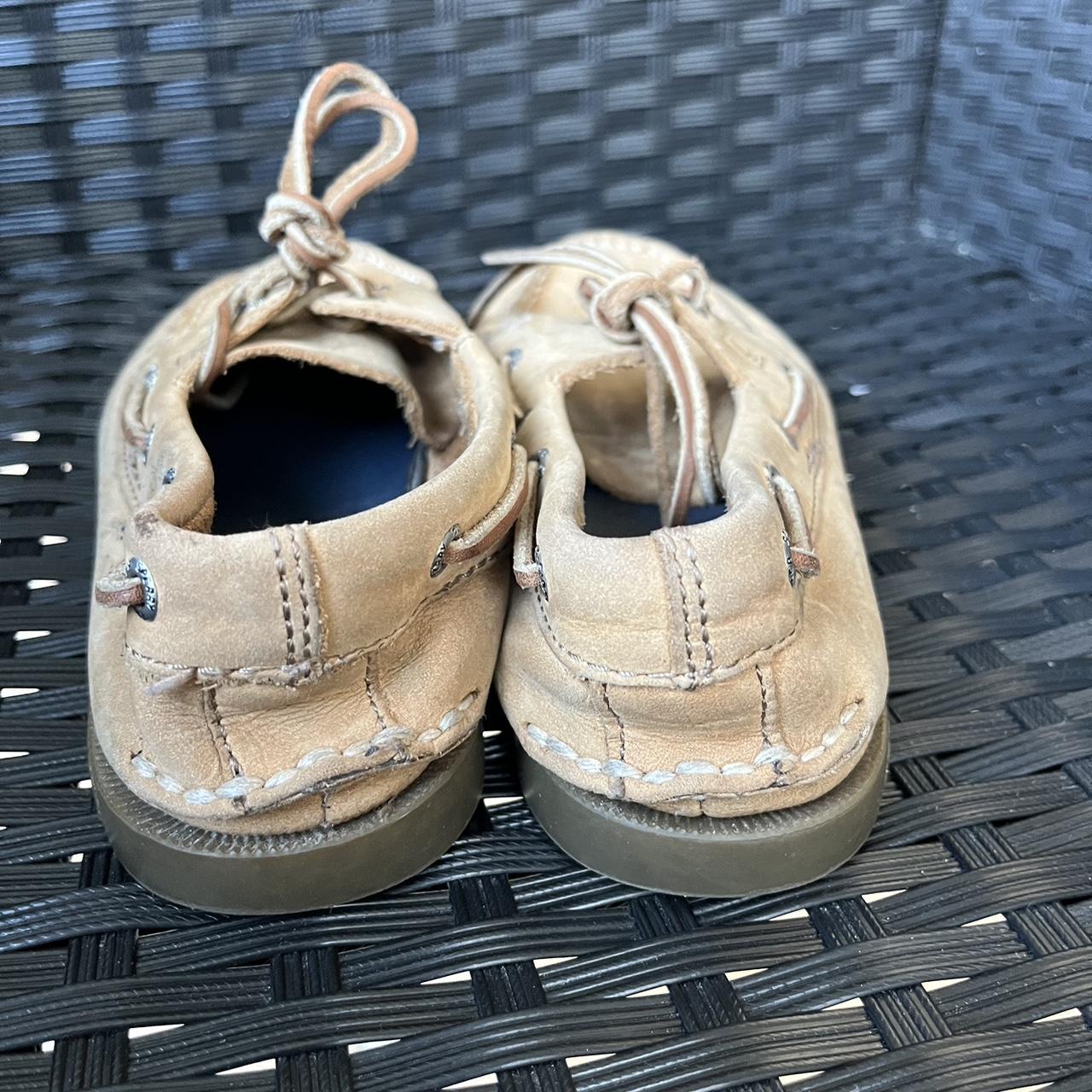 Sperry Women's Tan Boatshoes Depop