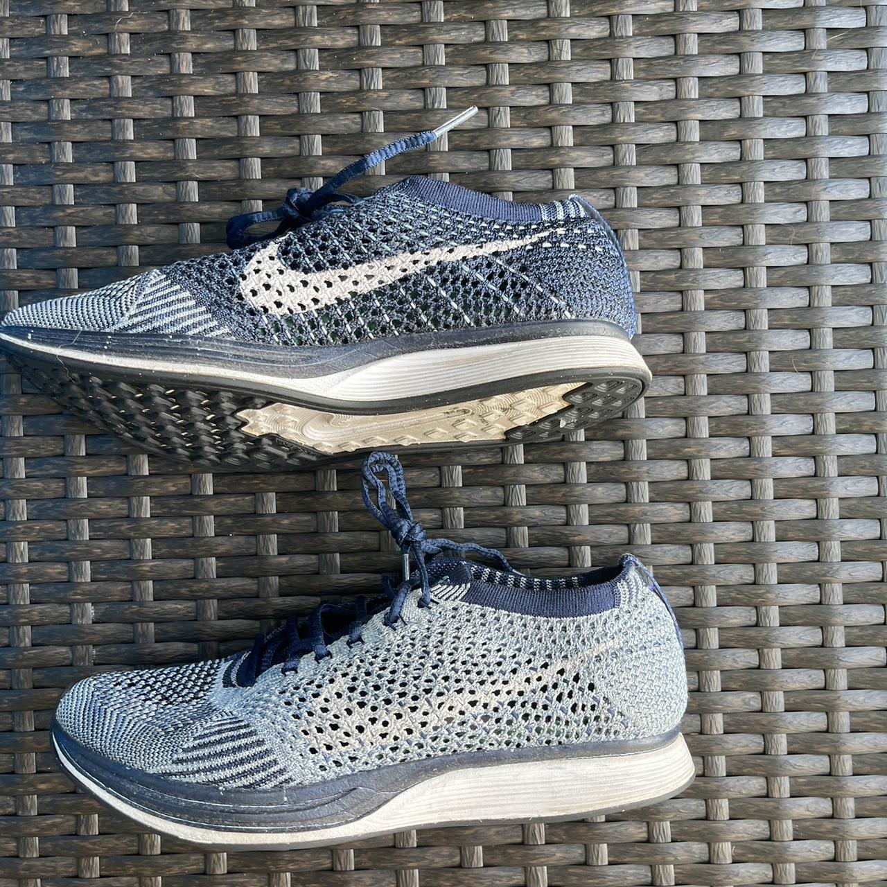 Flyknit racer blue on sale tint