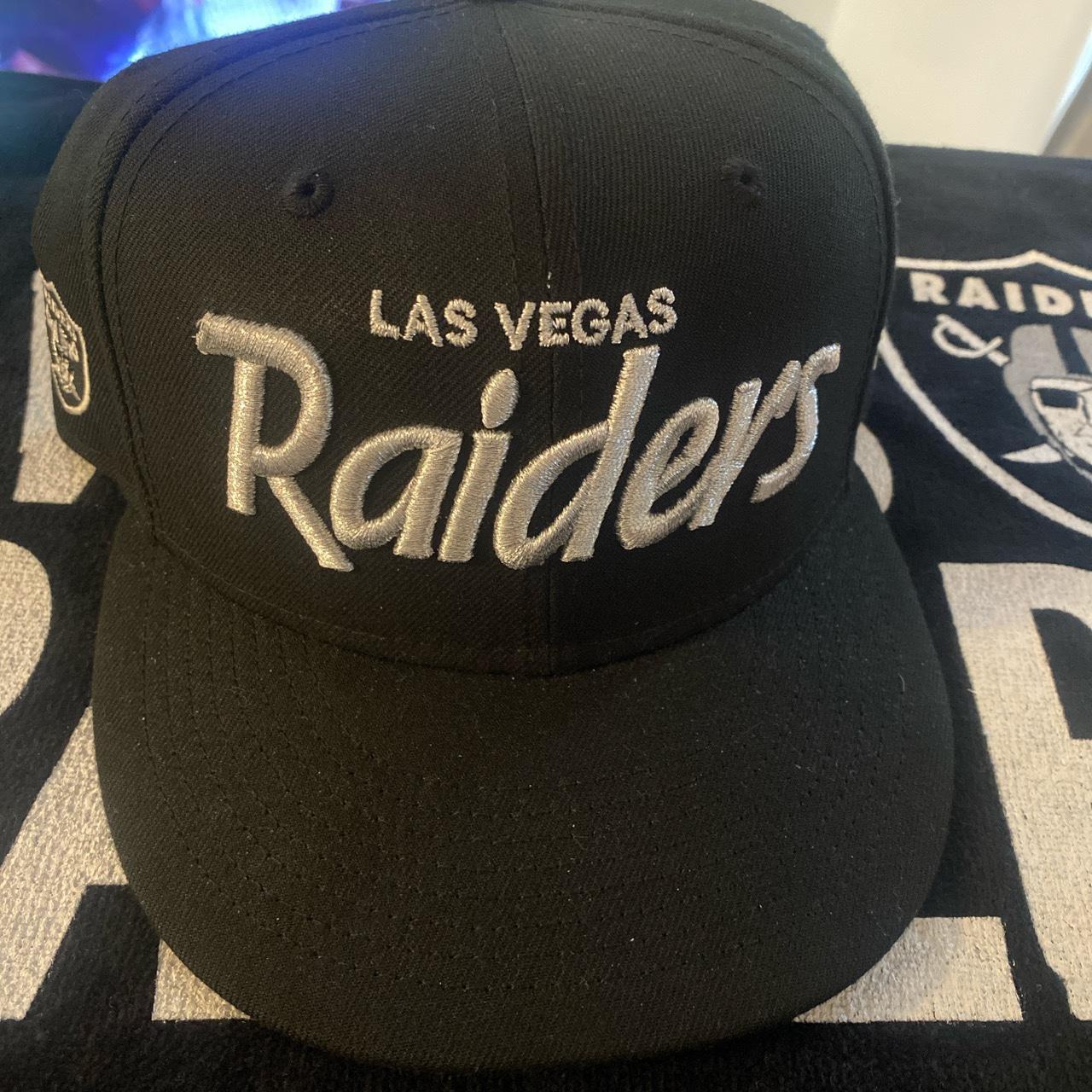 Las Vegas Raiders Snapback Hat Excellent condition - Depop