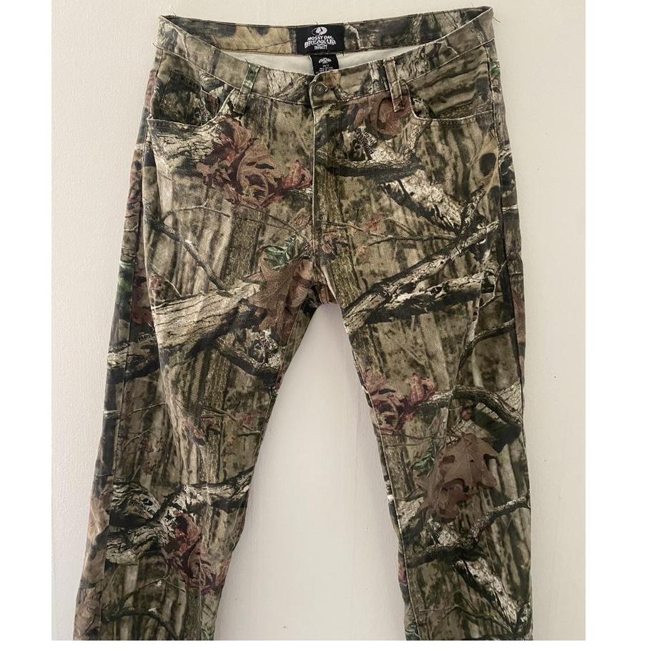 Mossy Oak camo jeans SIZE: 38/32 SHIPPING: $7.99 - Depop