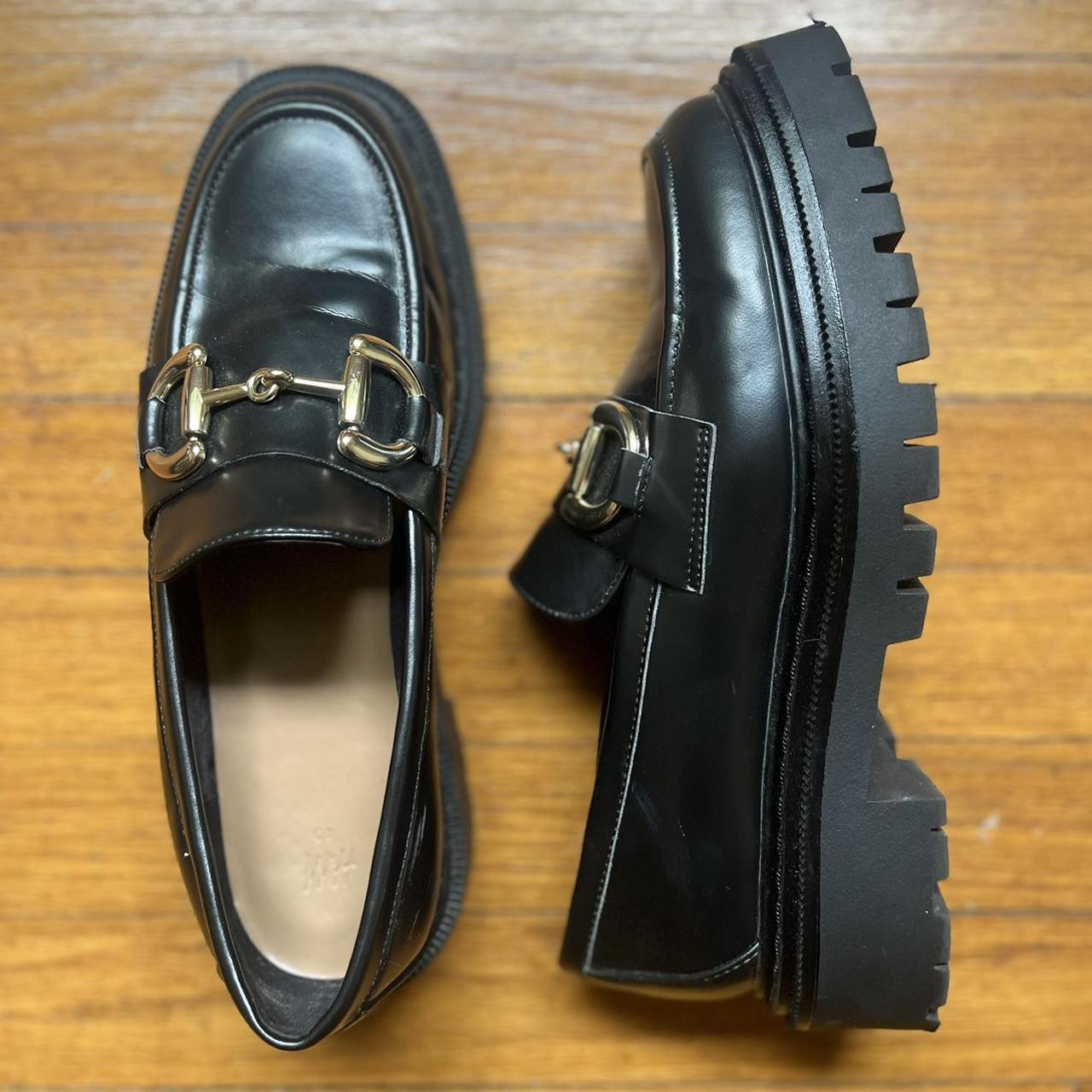 H&M Women's Black and Gold Loafers | Depop