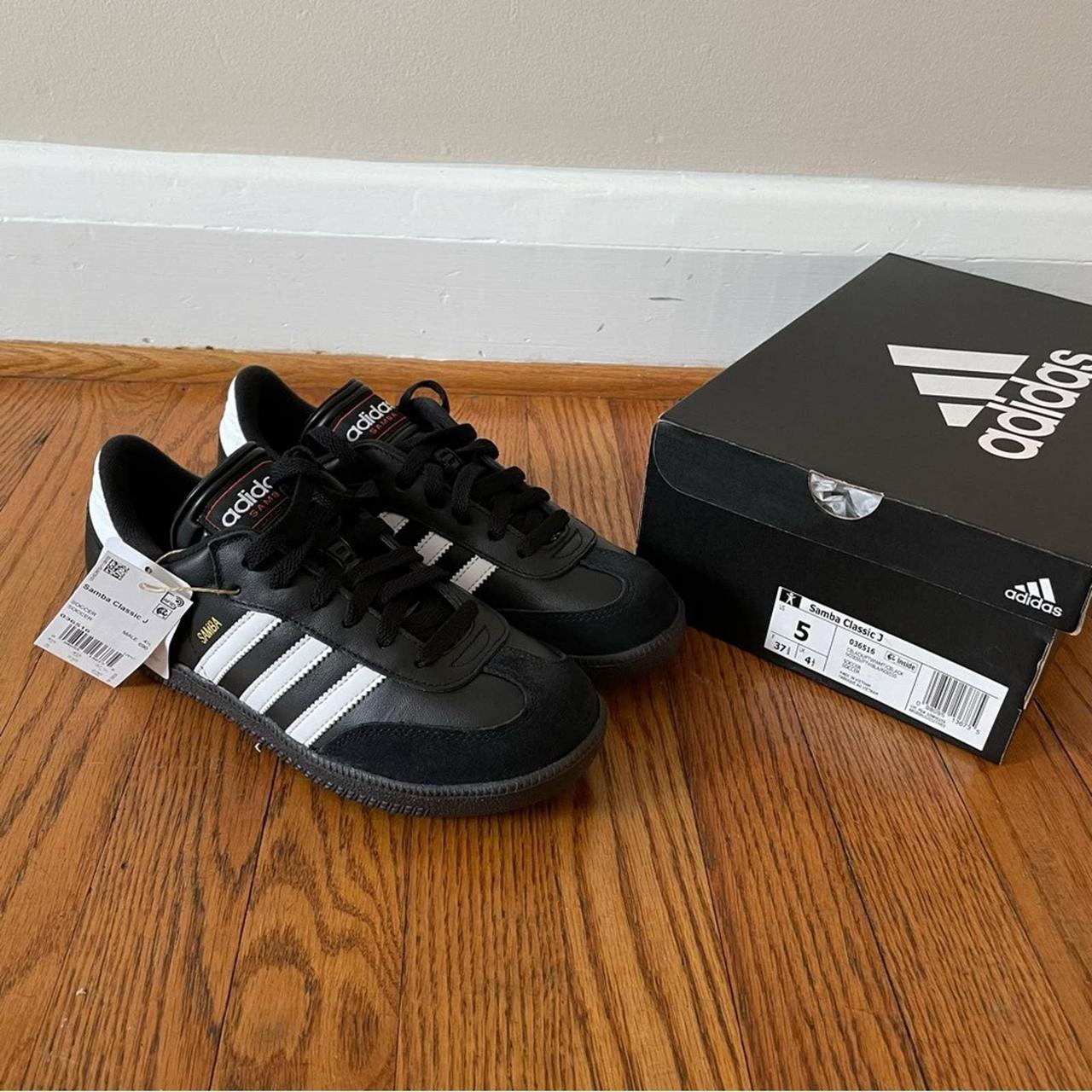 black and white adidas trainers womens