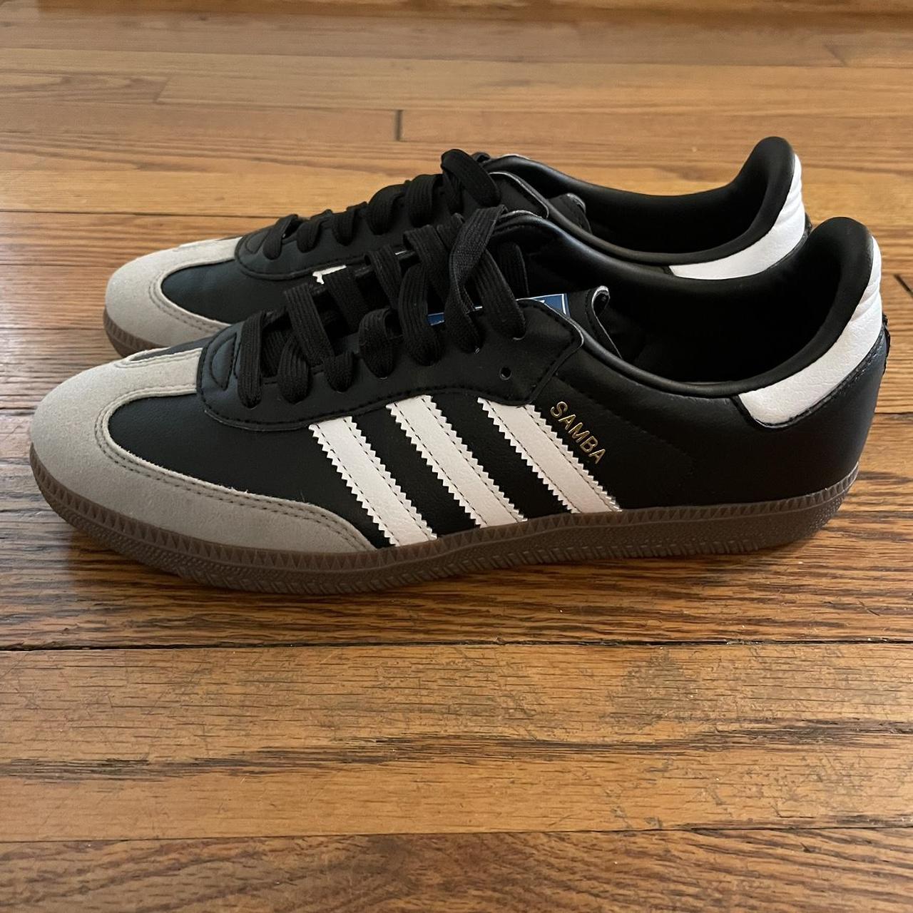 Adidas Women's Black Trainers | Depop