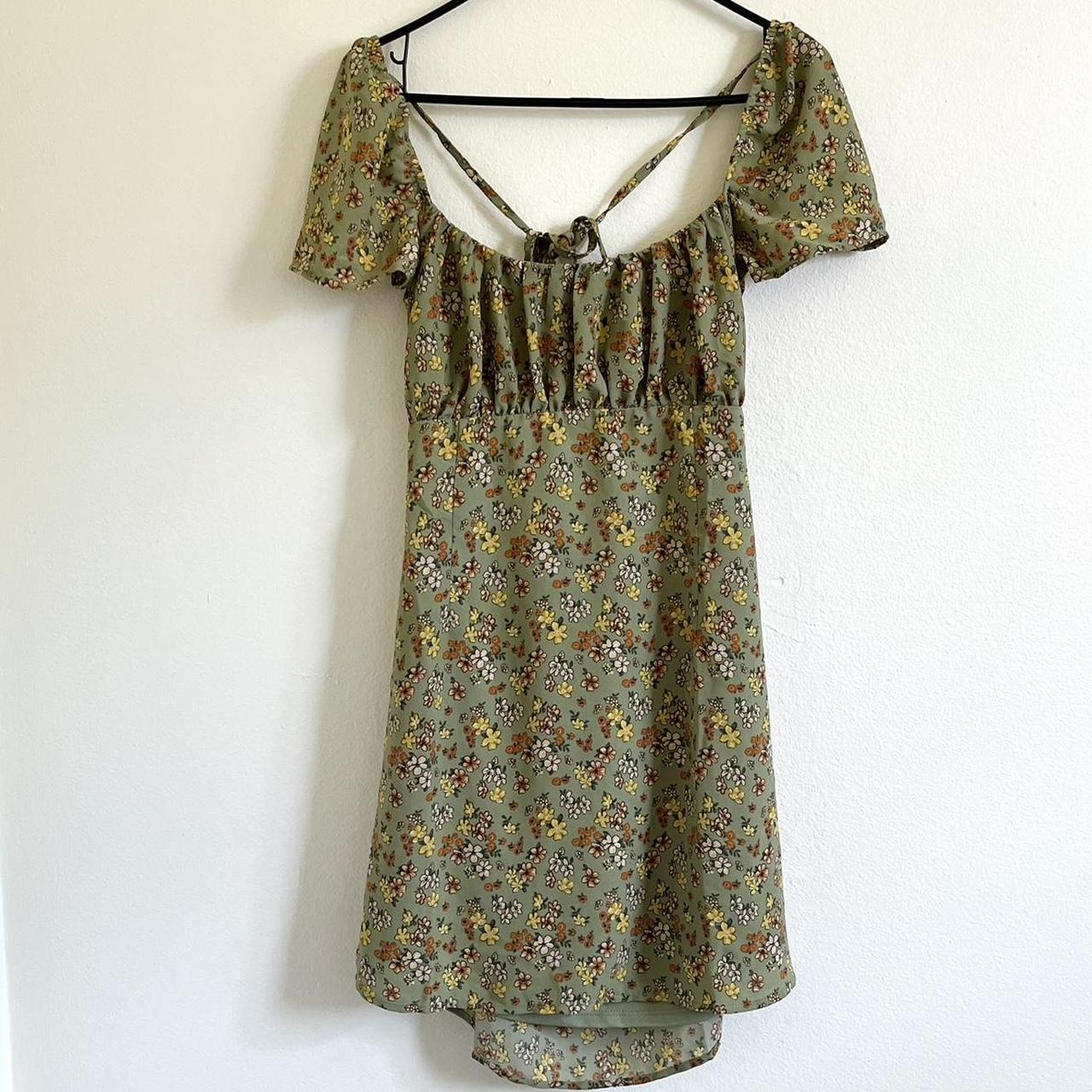 Sage Floral Open Back Dress Never worn size L... Depop