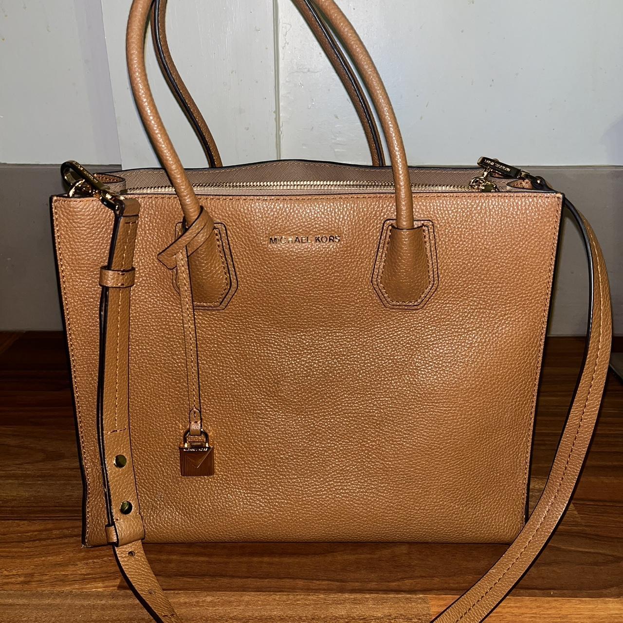 Michael Kors Mercer Large Pebbled Leather. Depop