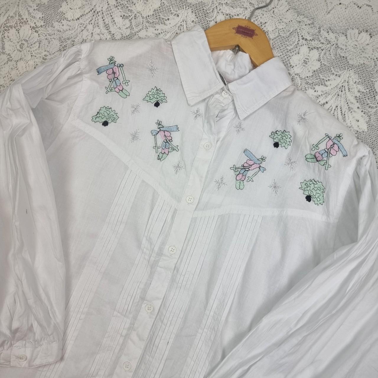 Women's White and Blue Blouse | Depop