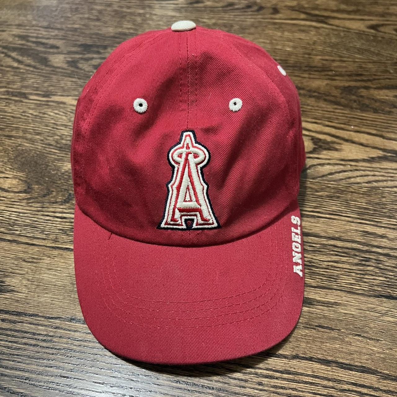 MLB Women's Red Hat | Depop