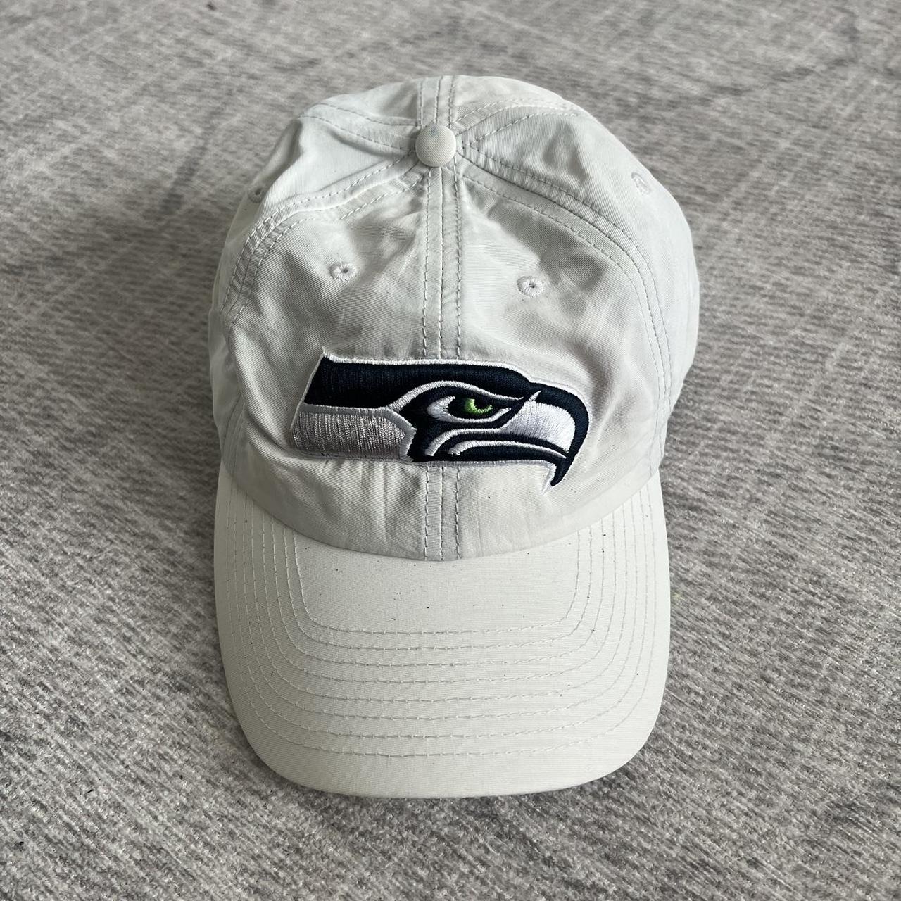 NFL Team Apparel Seattle Seahawks Men's Medium