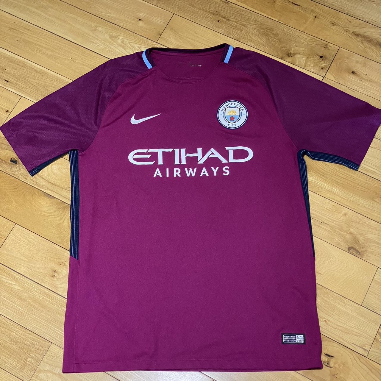 Genuine Manchester City 2017/18 Away Shirt. Worn few... - Depop