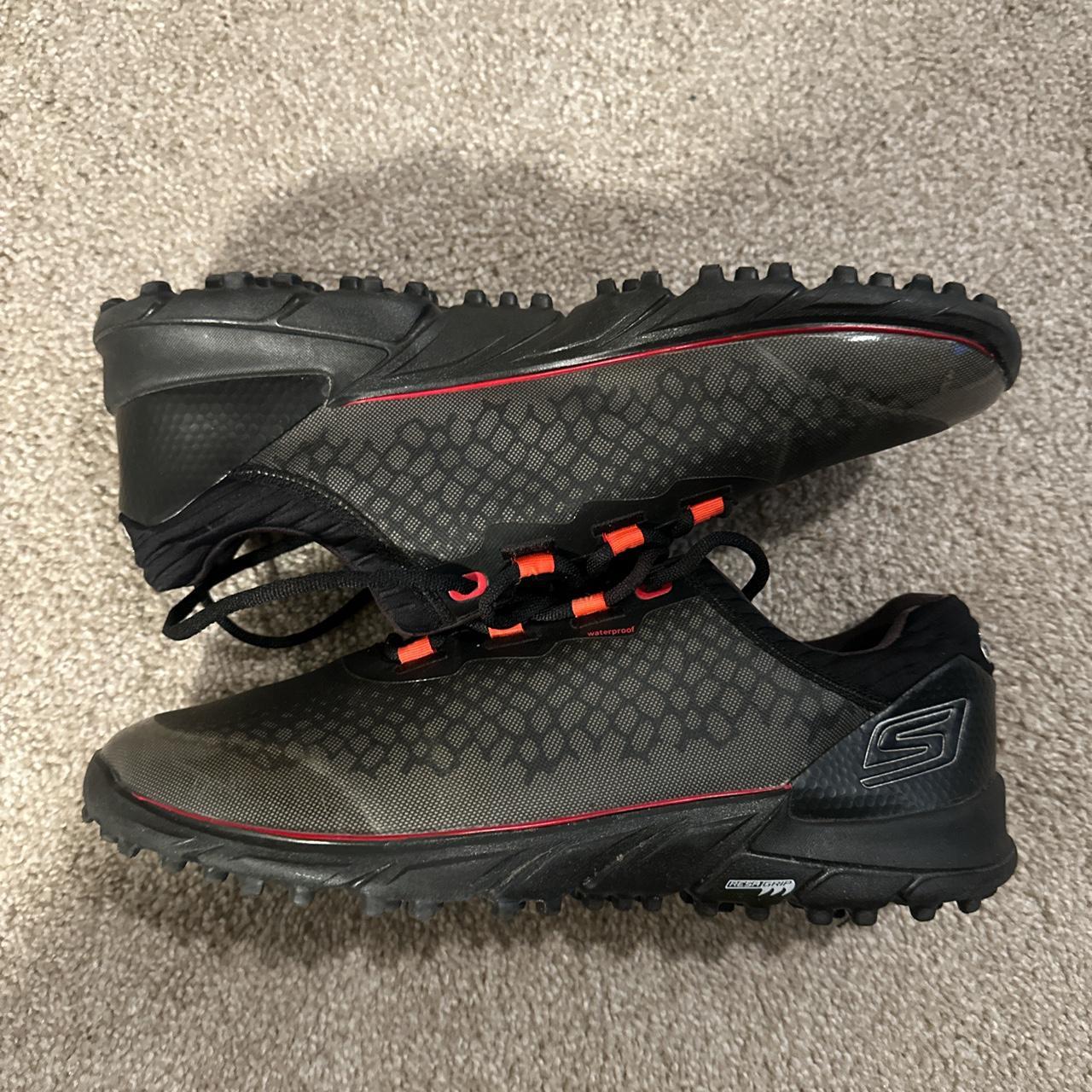 sketchers golf shoes