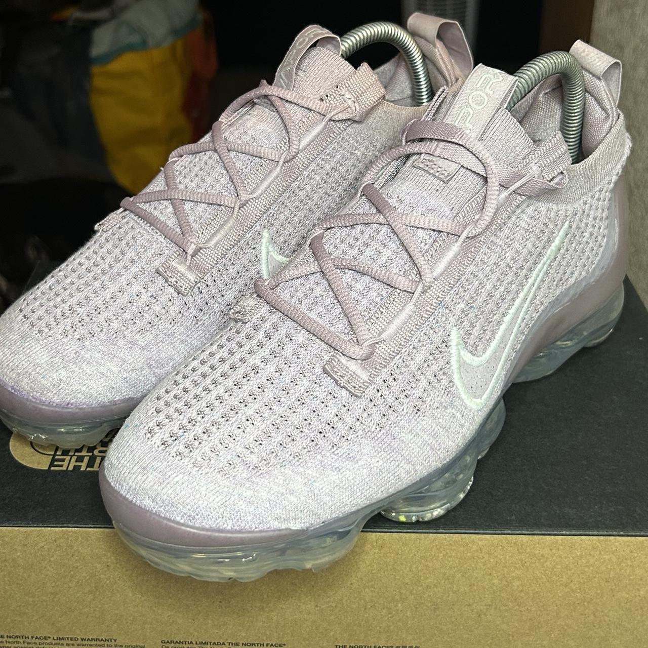 Air vapormax flyknit trainers in grey and pink best sale