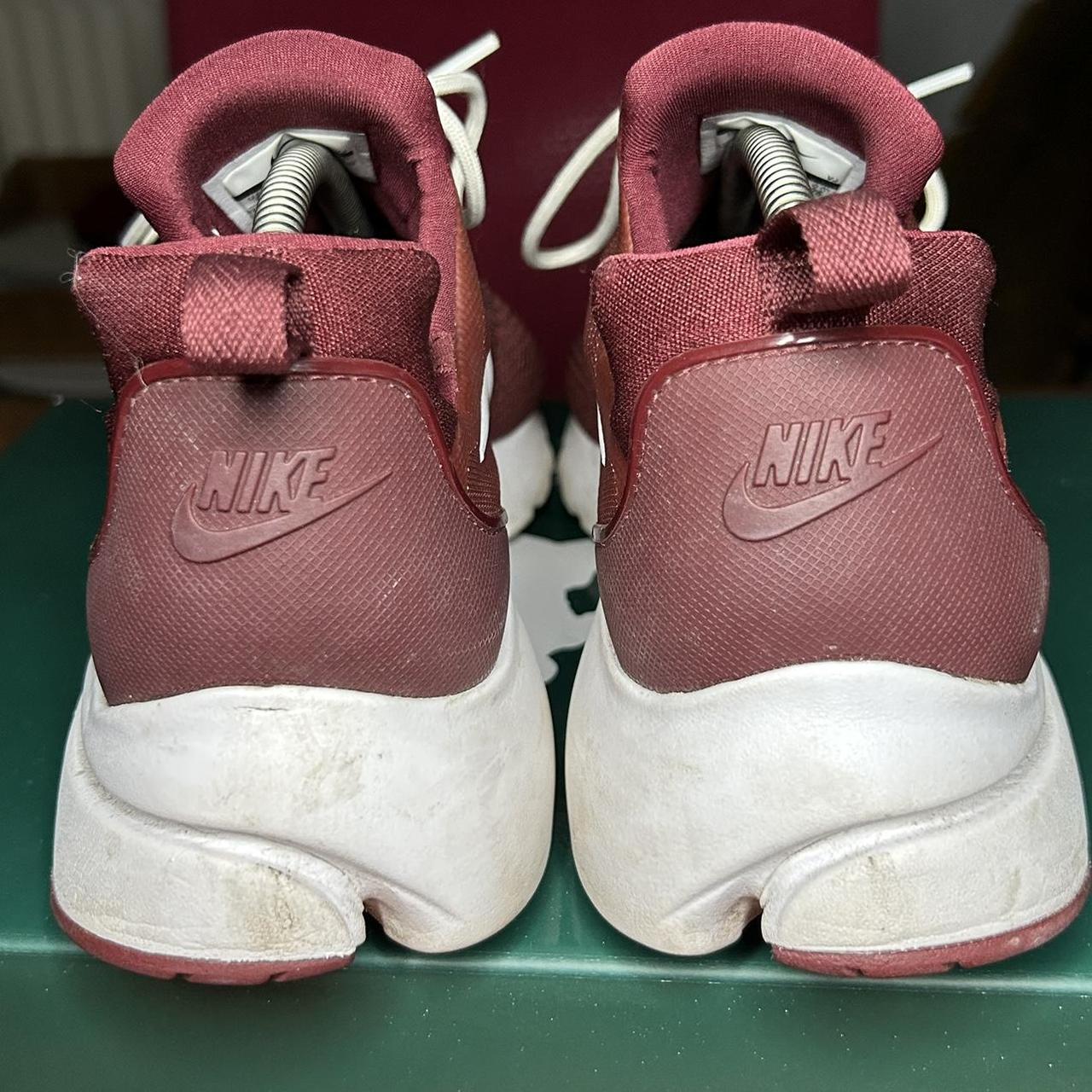 Pink and burgundy nike presto best sale